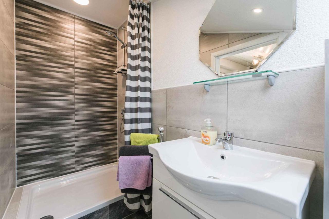 Apartment In Crikvenica 39210 Εξωτερικό φωτογραφία